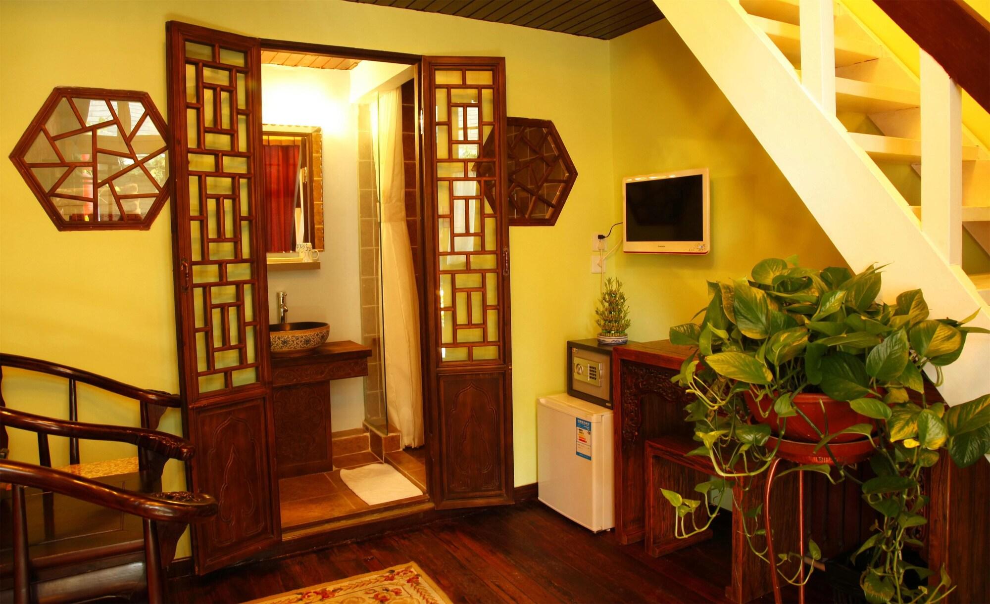 Hill Lily Courtyard Hotel Beijing Exterior photo