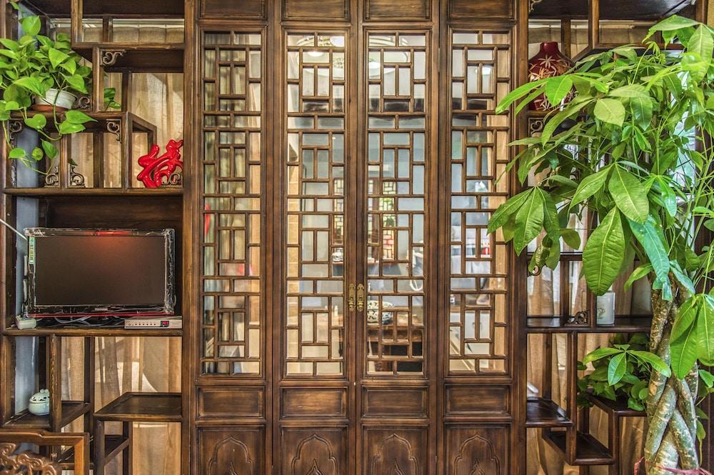 Hill Lily Courtyard Hotel Beijing Exterior photo